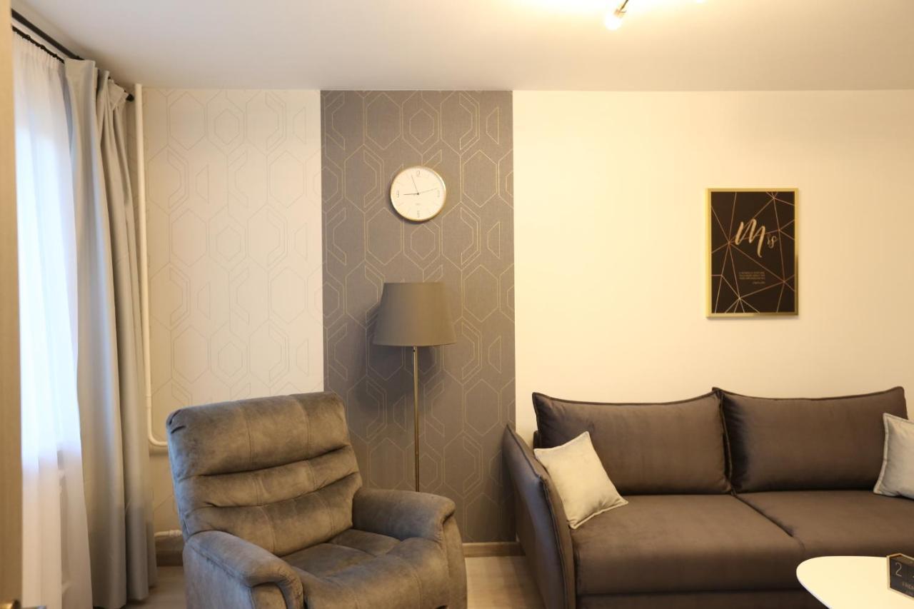 Comfy 2 Room Apartment - Free Parking - 350Mbps Wifi - Netflix كاوناس المظهر الخارجي الصورة