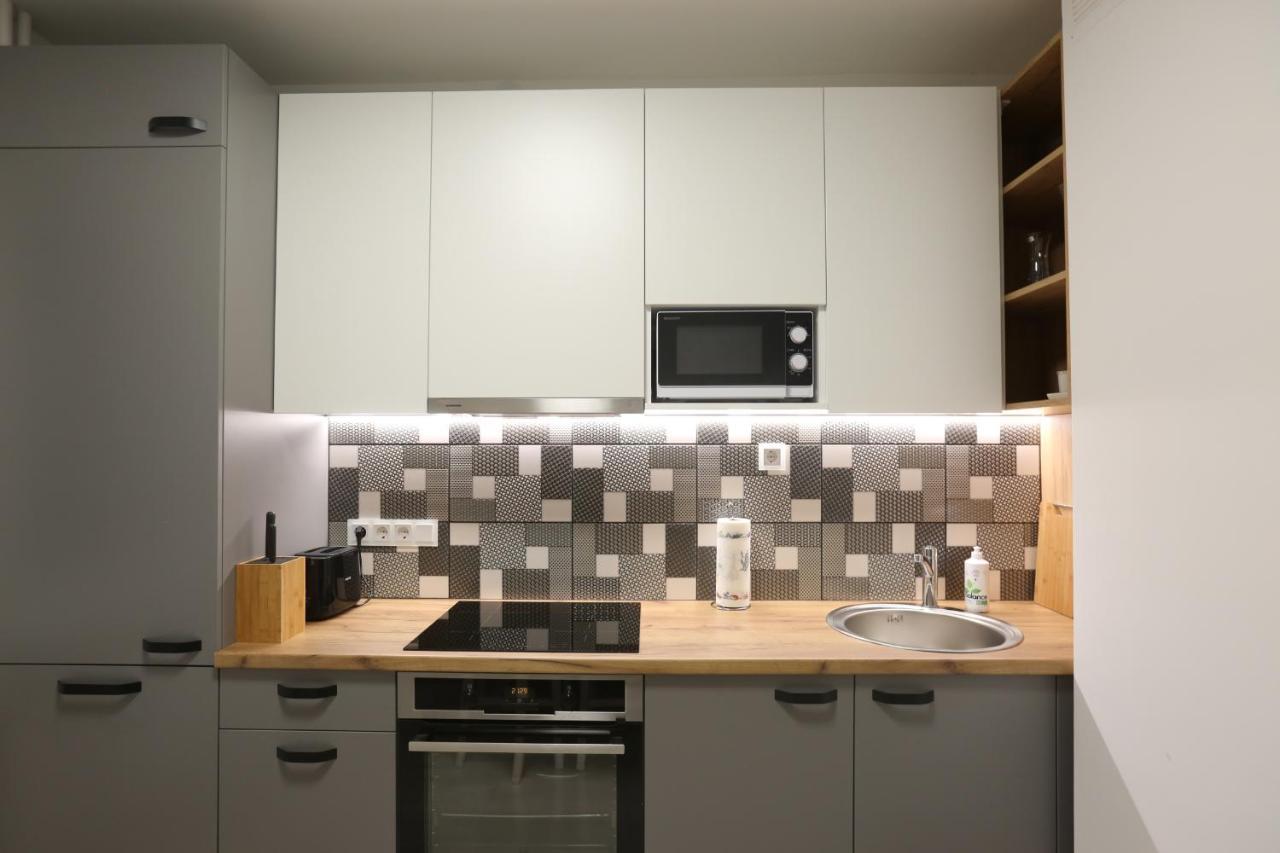 Comfy 2 Room Apartment - Free Parking - 350Mbps Wifi - Netflix كاوناس المظهر الخارجي الصورة